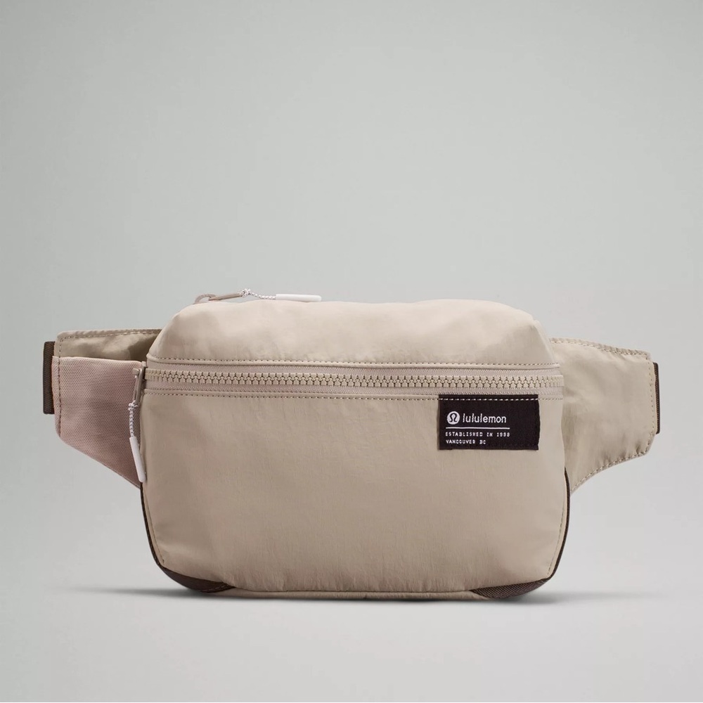 🤎Raw Linen/Rover🤎 Clean Lines Belt Bag